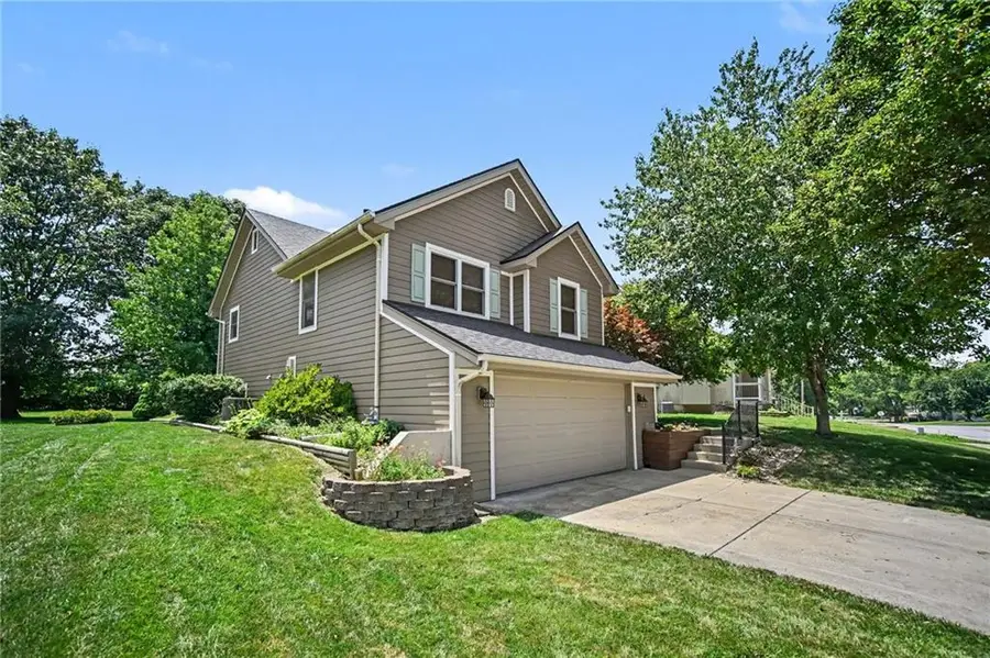 507 E 10th Street, Kearney, MO 64060 - #3