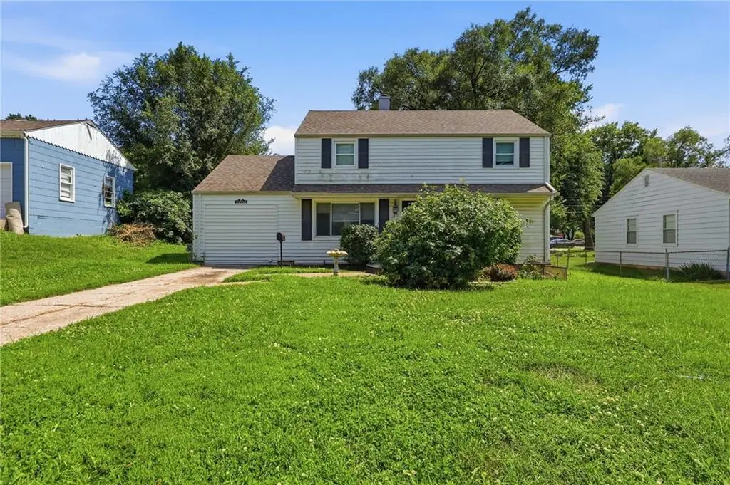 10005 E 35th Street, Independence, MO 64052 - #1