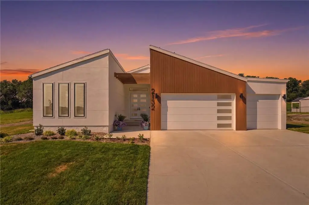 2132 SW Wheatfield Drive, Lees Summit, MO 64082 - #1
