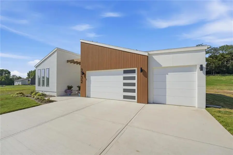 2132 SW Wheatfield Drive, Lees Summit, MO 64082 - #3