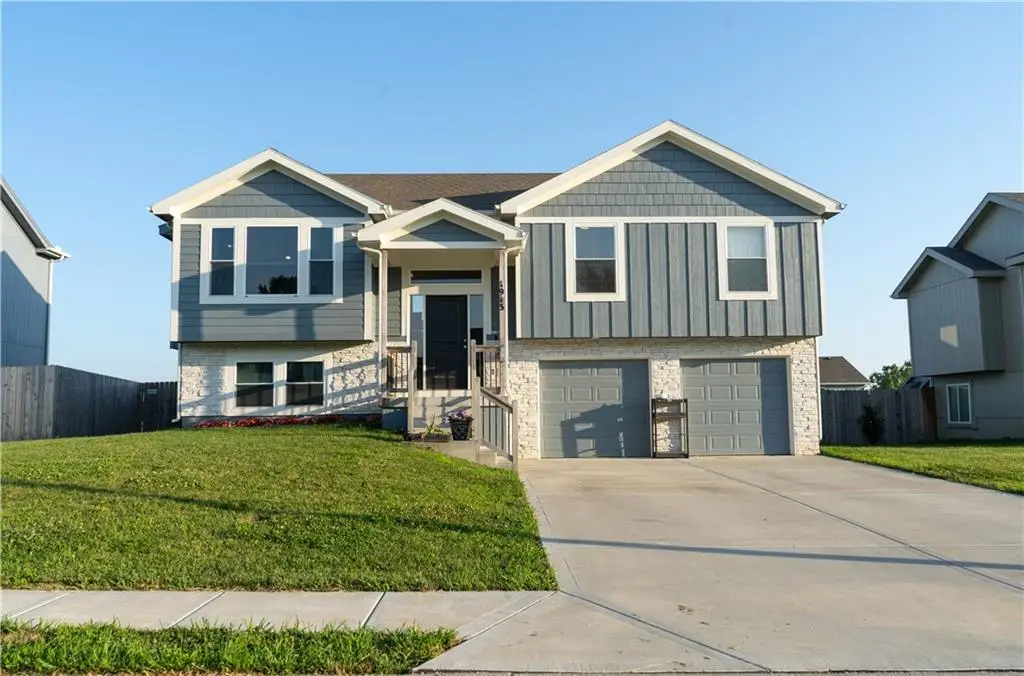 1913 Eagle Drive, Harrisonville, MO 64701 - #1