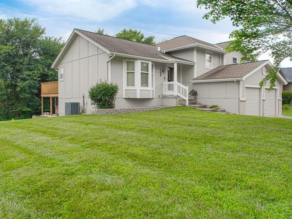 1200 Southcrest Drive, Blue Springs, MO 64015 - #1