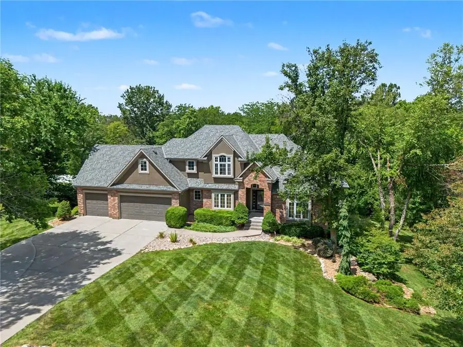 4301 SE Willow Place Court, Blue Springs, MO 64014 - #3