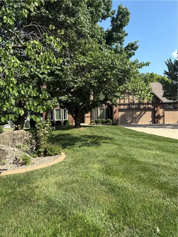 2010 Hidden Valley Drive, Pleasant Hill, MO 64080 - #2