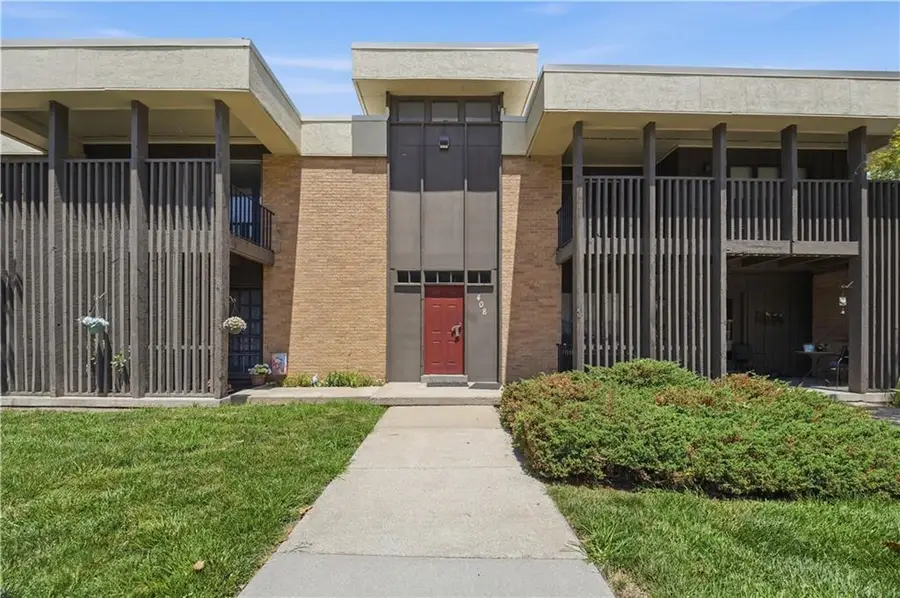 408 W 104th Street #C, Kansas City, MO 64114 - #2