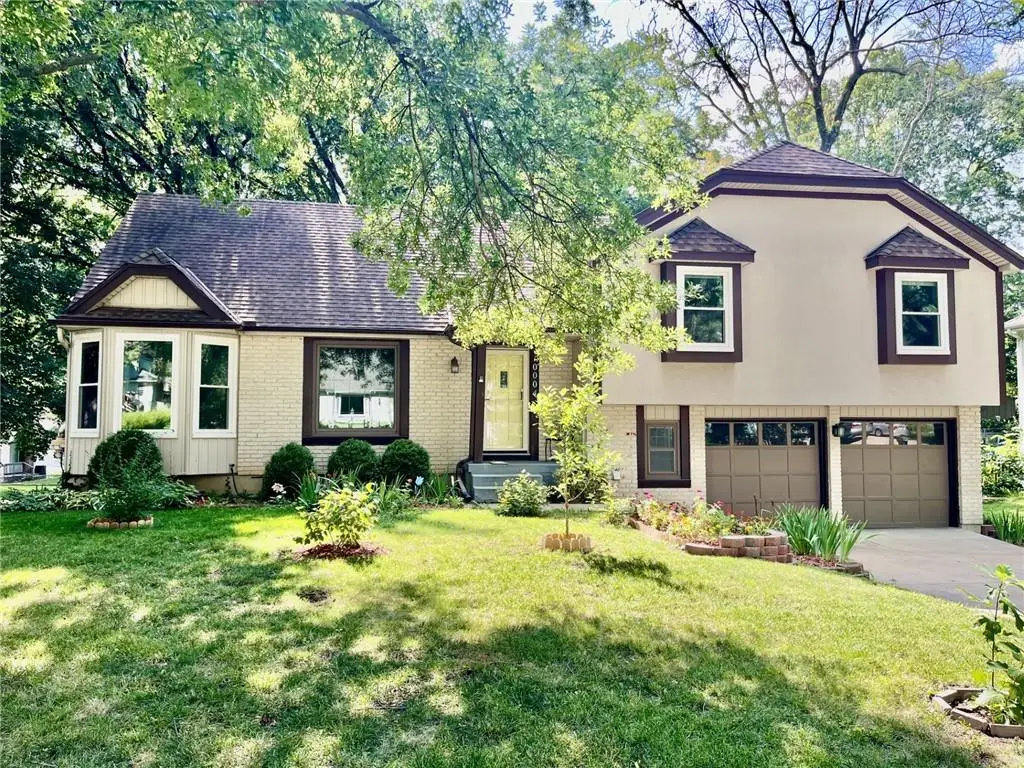 10004 Cody Street, Overland Park, KS 66214 - #1