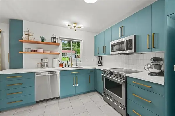 4945 N Lister Avenue, Kansas City, MO 64119