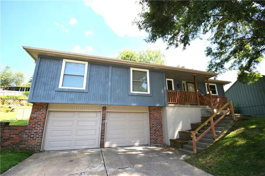 12011 W 49th Street, Shawnee, KS 66216 - #2