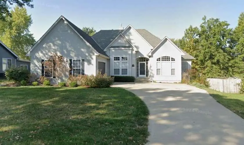 5130 SW Royal Tern Point, Lees Summit, MO 64082 - #1