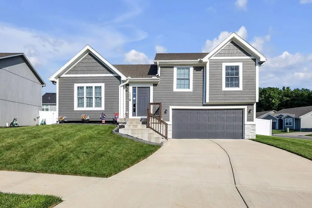 2202 Bateley Street, Saint Joseph, MO 64503 - #1