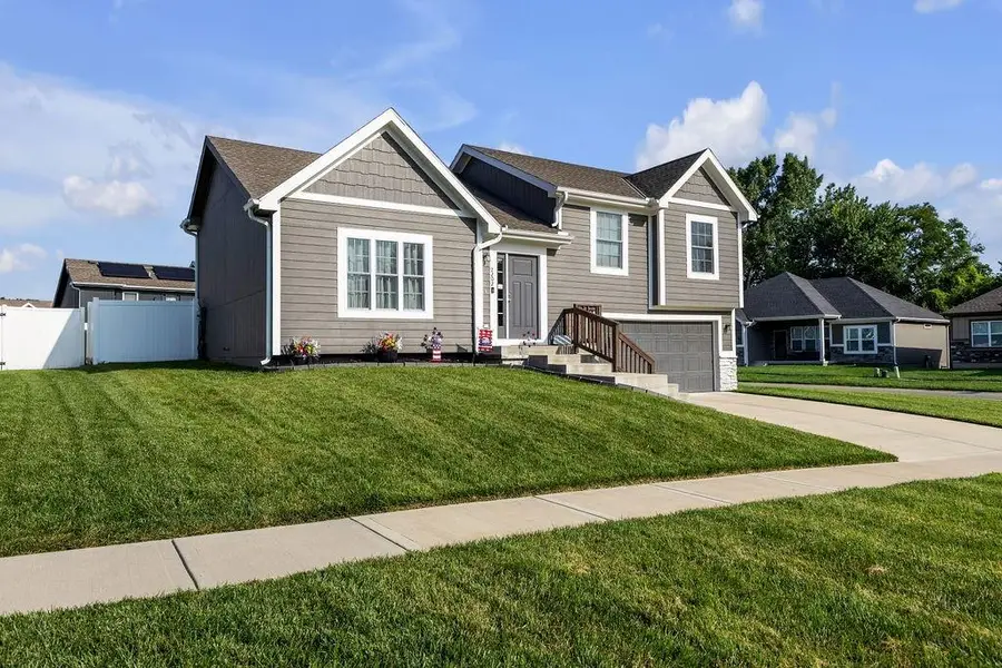 2202 Bateley Street, Saint Joseph, MO 64503 - #3