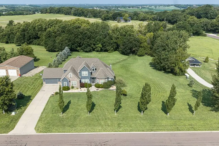 17935 185th Street, Tonganoxie, KS 66086 - #2