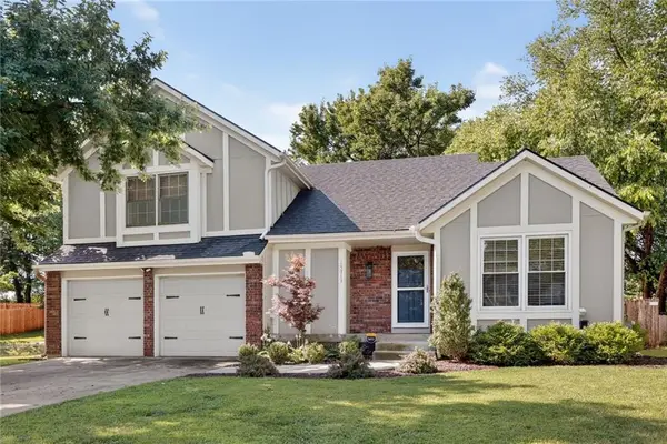 15713 W 81st Street, Lenexa, KS 66219