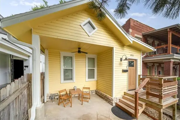 3921 Central Street, Kansas City, MO 64111
