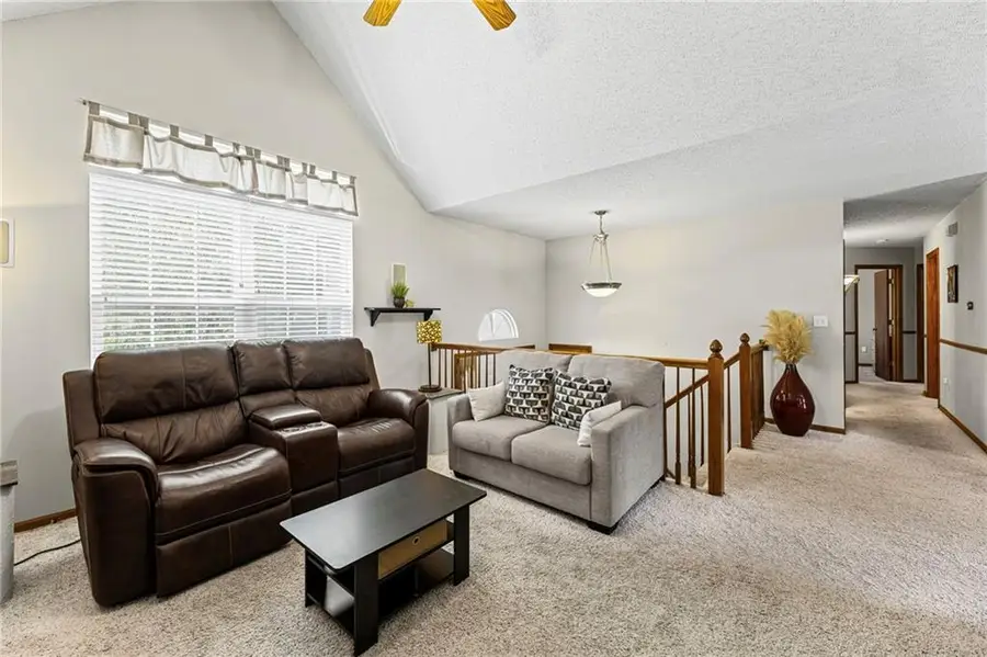 1109 NW Creekside Court, Blue Springs, MO 64015 - #3