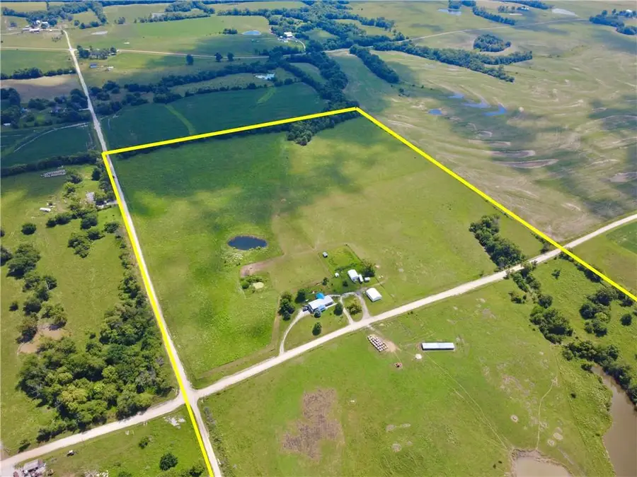490 NE 18th Avenue, Trenton, MO 64683 - #2