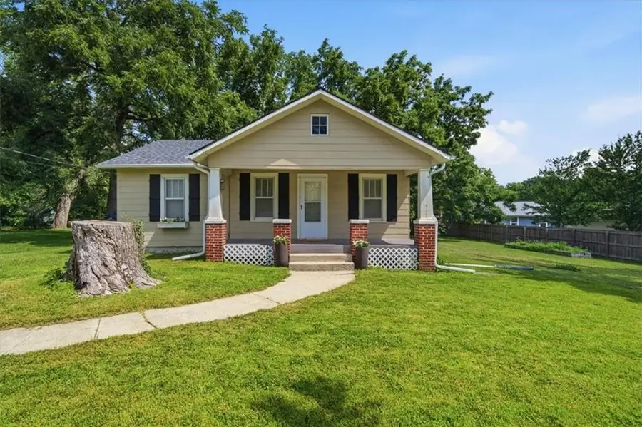 11920 W 51st Street, Shawnee, KS 66216 - #2
