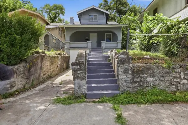 2404 Denver Avenue, Kansas City, MO 64127