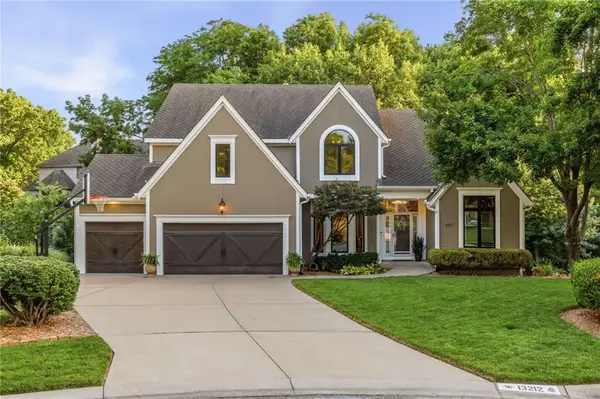 13212 Fontana Street, Leawood, KS 66209