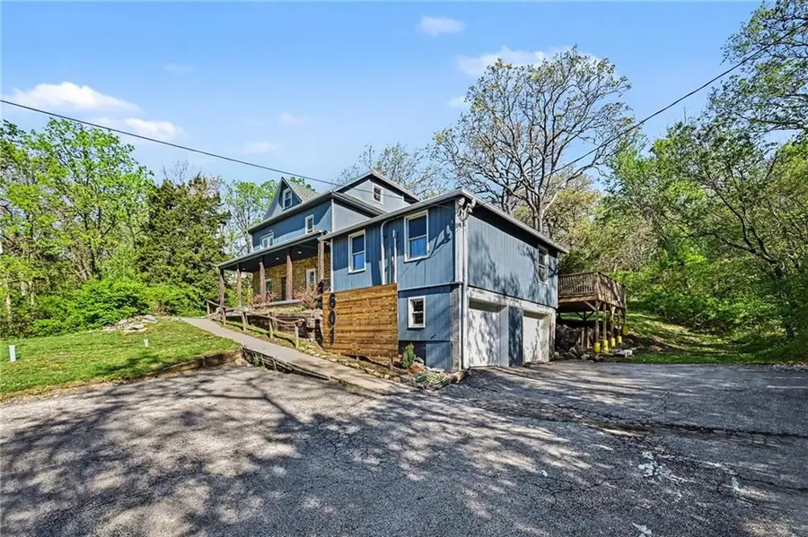601 Kaw Drive, Edwardsville, KS 66111 - #3