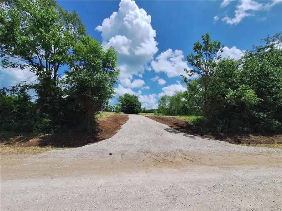 Tract C S Sycamore Grove Road, Garden City, MO 64747 - #2