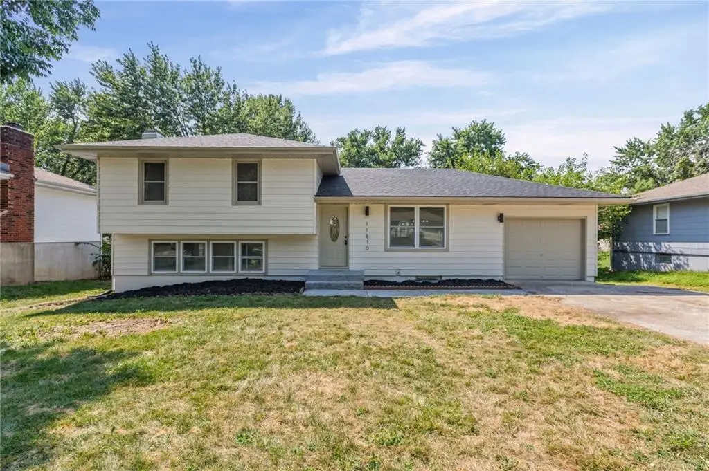 11810 Smalley Avenue, Kansas City, MO 64134 - #1