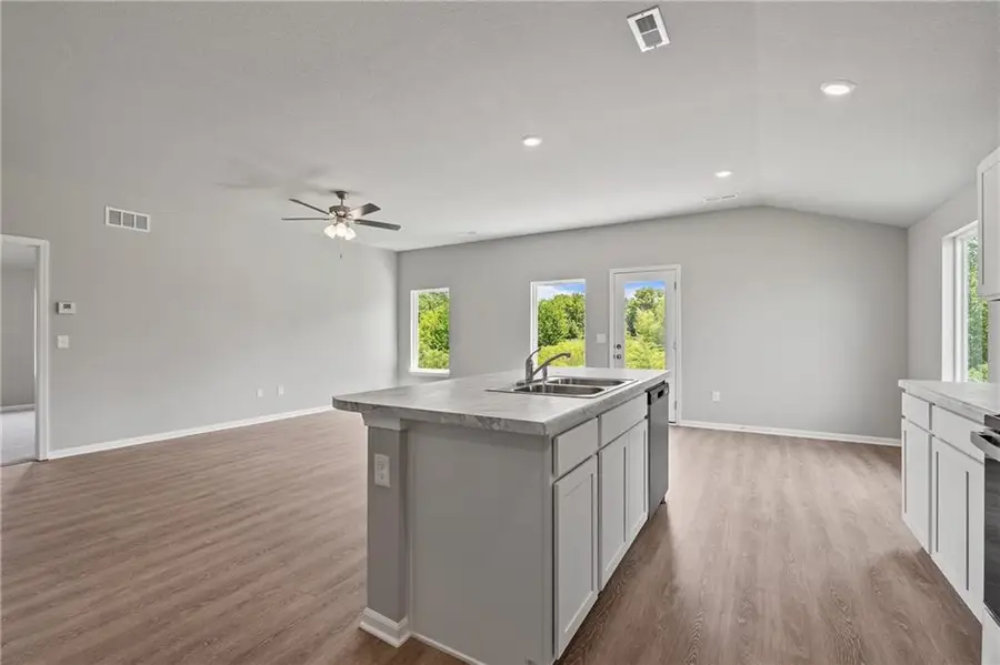 20263 W 195th Street, Spring Hill, KS 66083 - #2