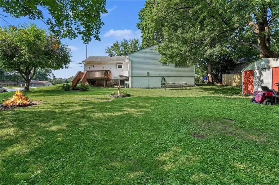 10214 W 56th Street, Merriam, KS 66203 - #2