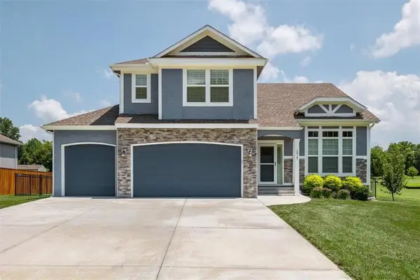 1917 N 153rd Terrace, Basehor, KS 66007