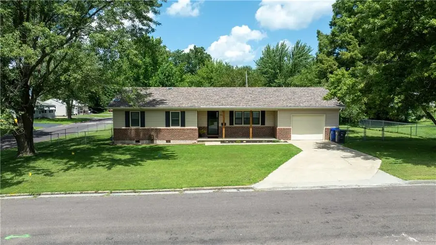 1640 Country Club Boulevard, Sedalia, MO 65301 - #2