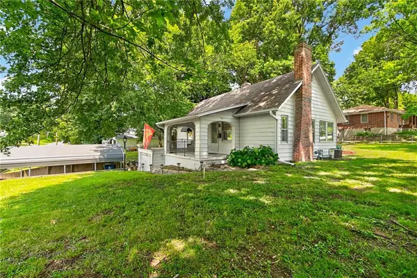 12510 E 51st Street, Independence, MO 64055