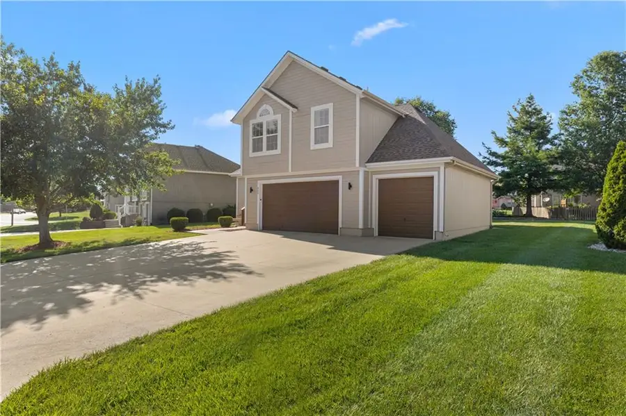 Address Withheld By Seller, Lees Summit, MO 64082 - #2