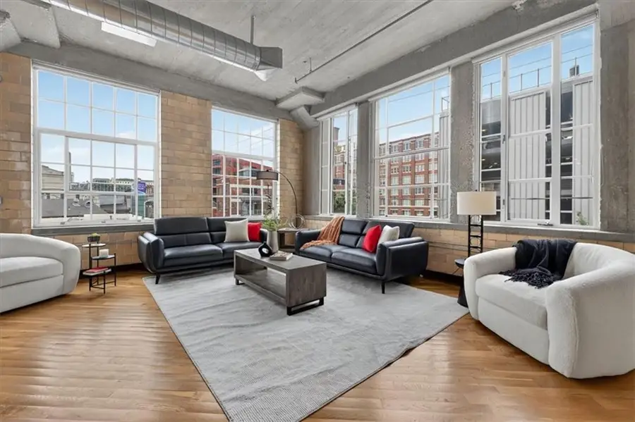 2029 Wyandotte #204 Street #204, Kansas City, MO 64108 - #2