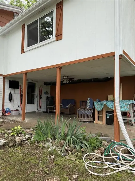 32251 Branch Road, Warsaw, MO 65355