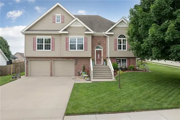 5602 Long View Drive, St Joseph, MO 64503
