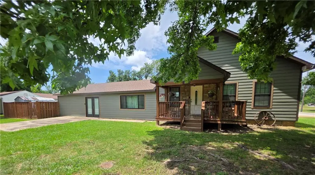118 N Wall Street, Gas, KS 66742 - #1