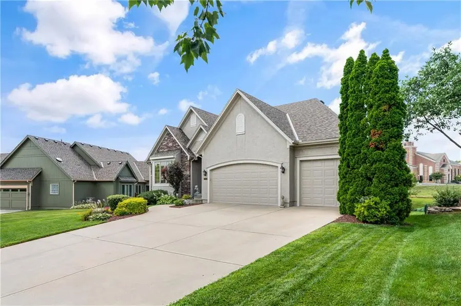 15908 Kessler Street, Overland Park, KS 66085 - #2