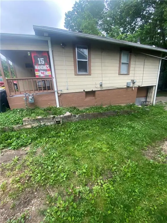 4435 Norton Avenue, Kansas City, MO 64130 - #3