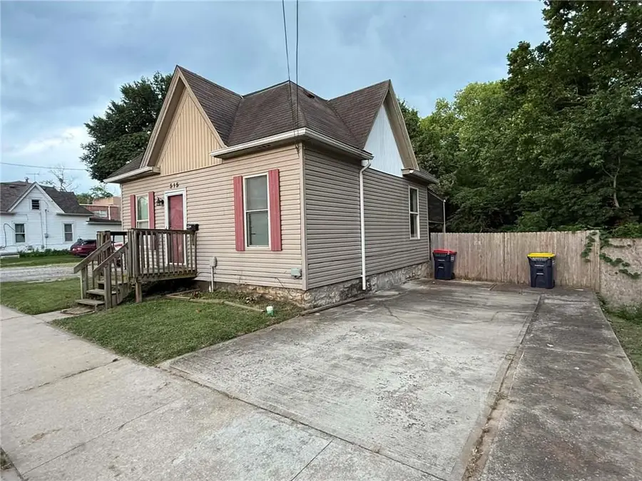 515 Park Avenue, Excelsior Springs, MO 64024 - #3