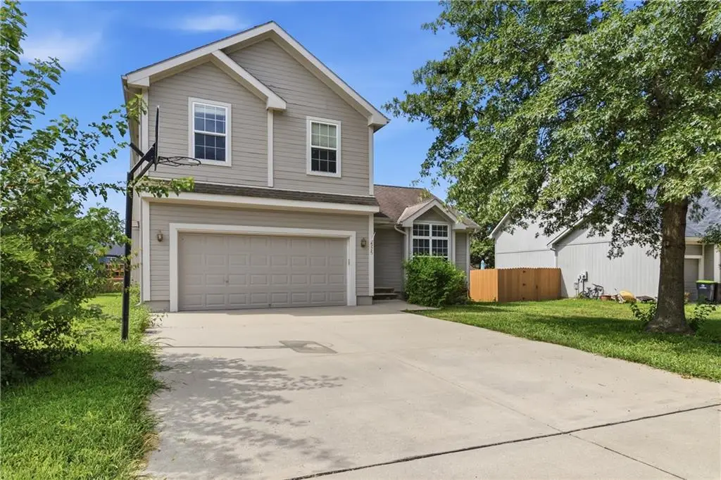 525 Parma Way, Gardner, KS 66030 - #1