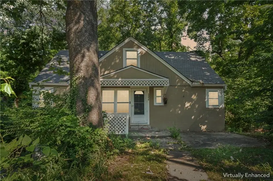 5234 NE Barnes Avenue, Kansas City, MO 64119 - #2