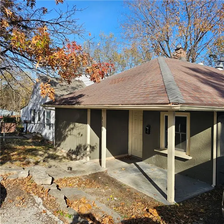 8309 Wabash Avenue, Kansas City, MO 64132 - #1