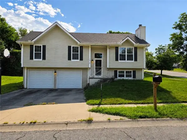 7818 N Amoret Avenue, Kansas City, MO 64151