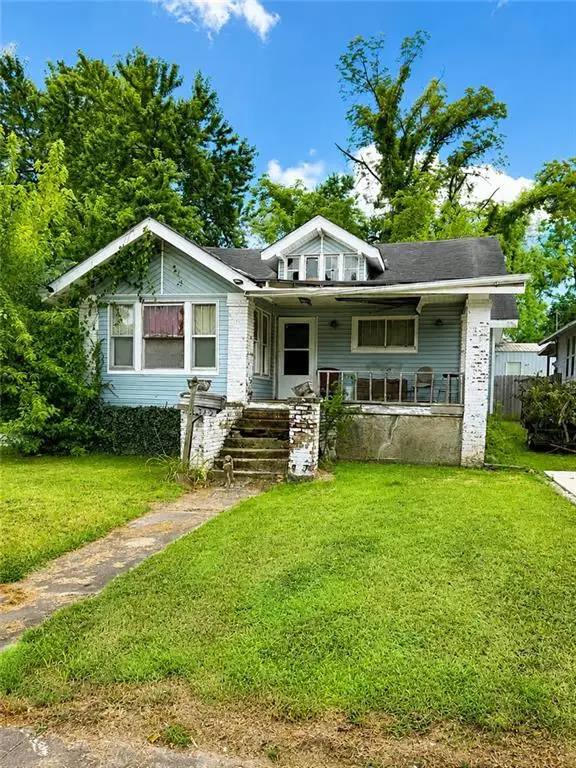 335 E 10th Street, Baxter Springs, KS 66713 - #1