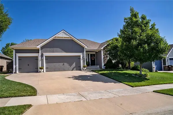 6208 Crystal Lane, Lawrence, KS 66049