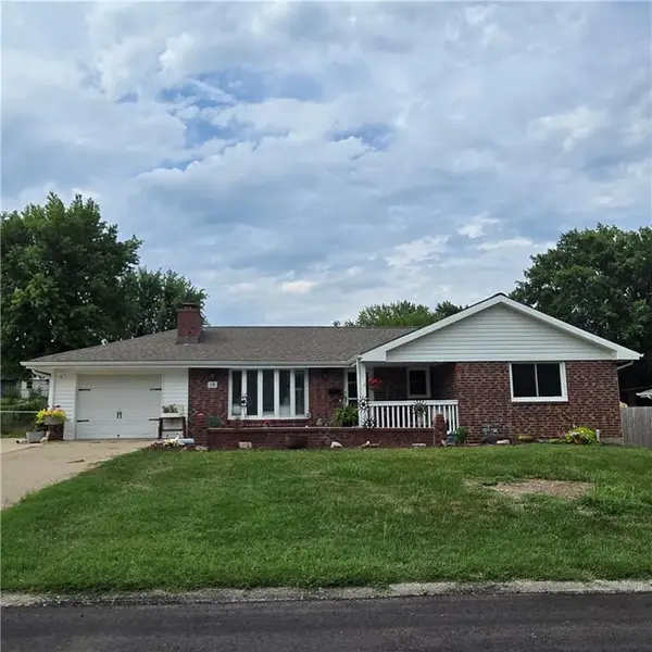 920 Tracy Avenue, Excelsior Springs, MO 64024