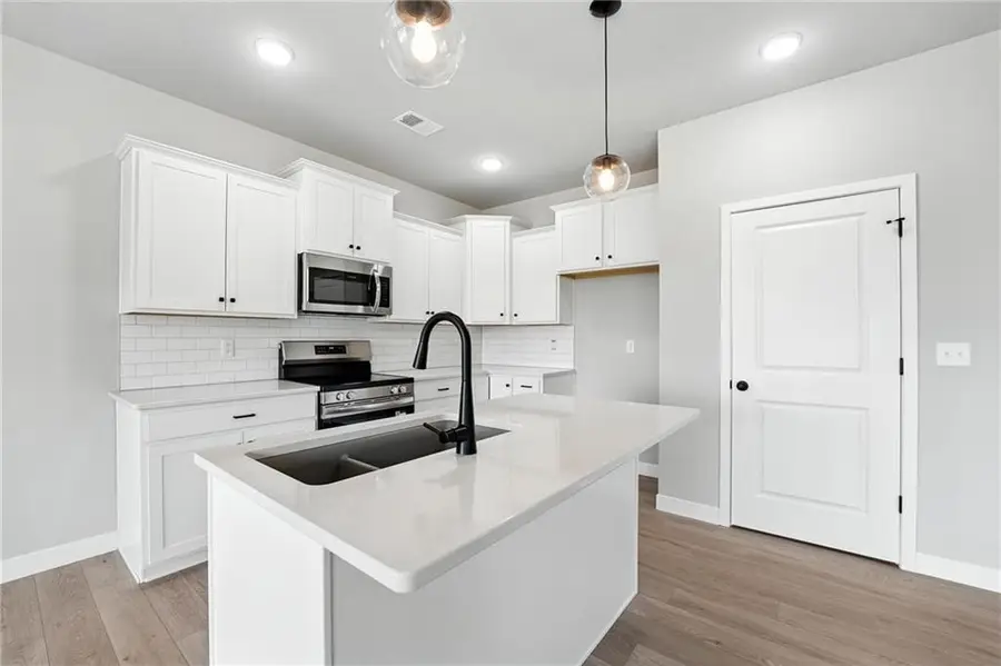 12425 S Redwood Street, Lees Summit, MO 64086 - #3