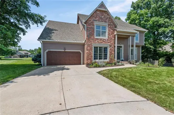 5404 Meadow Lake N/a, Parkville, MO 64152