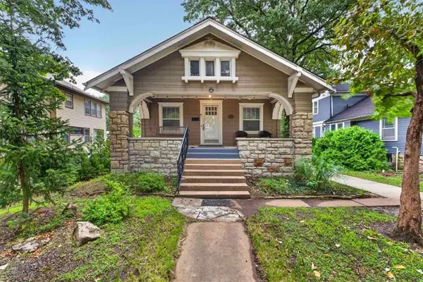 5717 Holmes Street, Kansas City, MO 64110