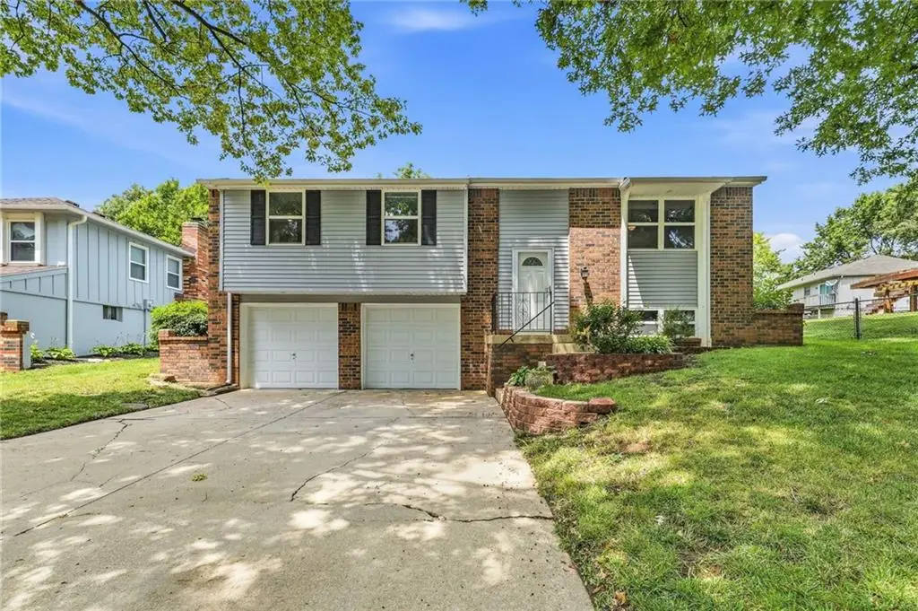 12820 S Sycamore Street, Olathe, KS 66062 - #1